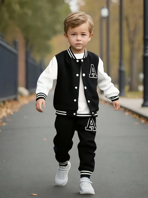 ชุดเสื้อแจ็คเก็ตวาร์ซิตี้และกา - Varsity Jacket Wool บทวิจารณ์และราคา
